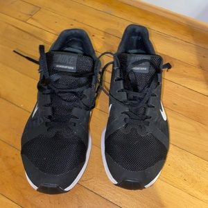 Running sneakers